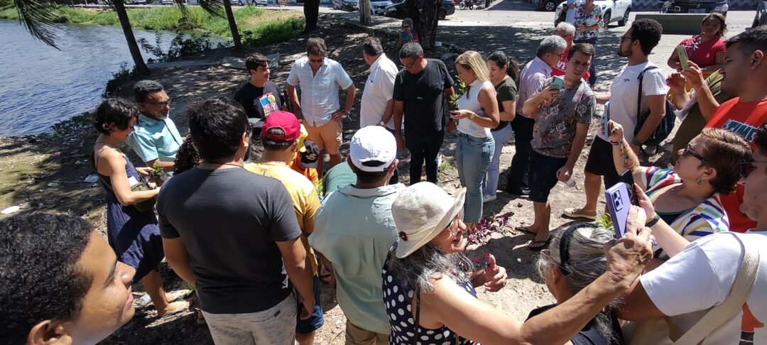 Reflorestamento da Lagoa do Porangabussu. Crédito: Charles Cerqueira de Abreu